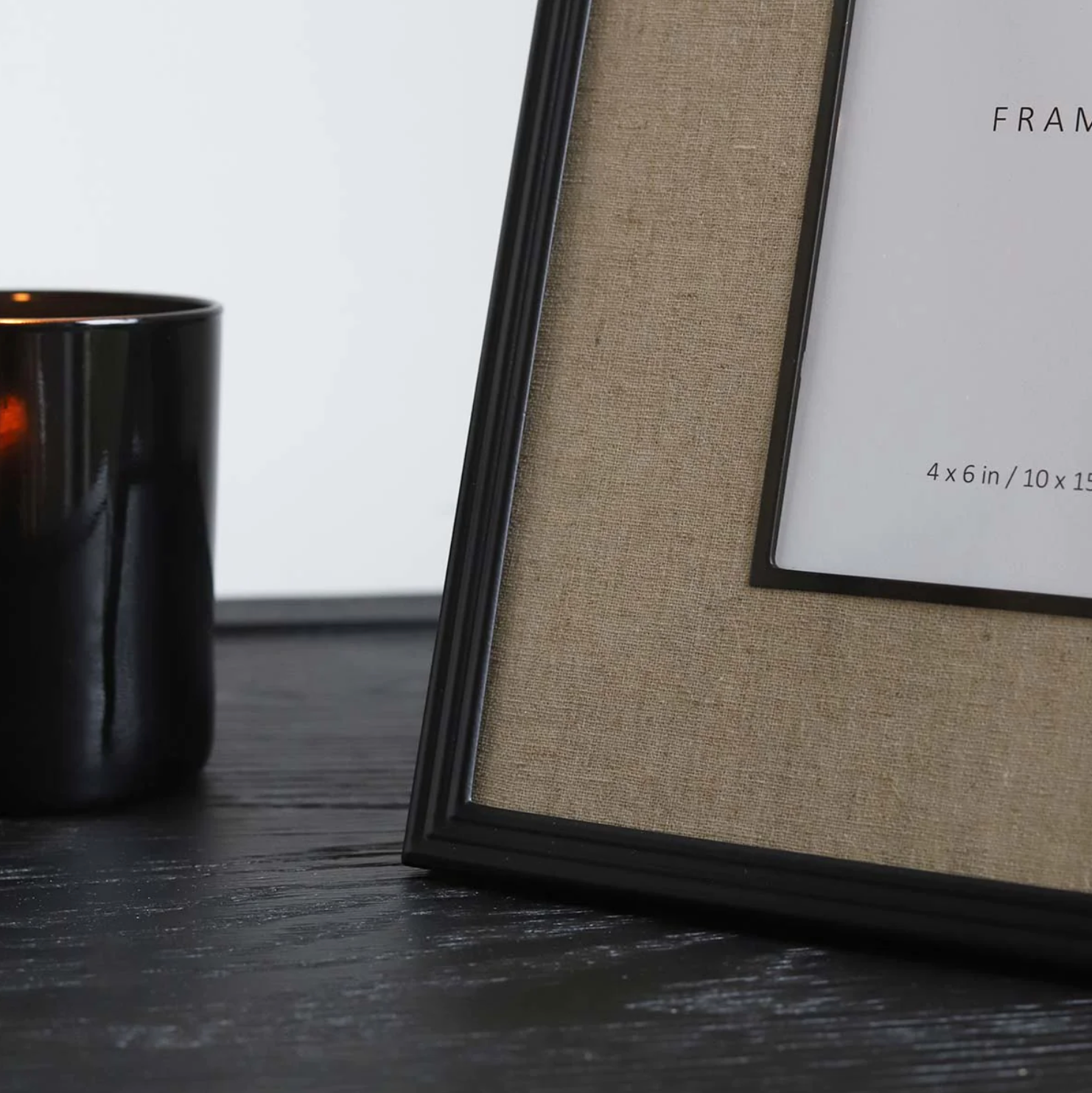 4x6 Linen Border Black Frame