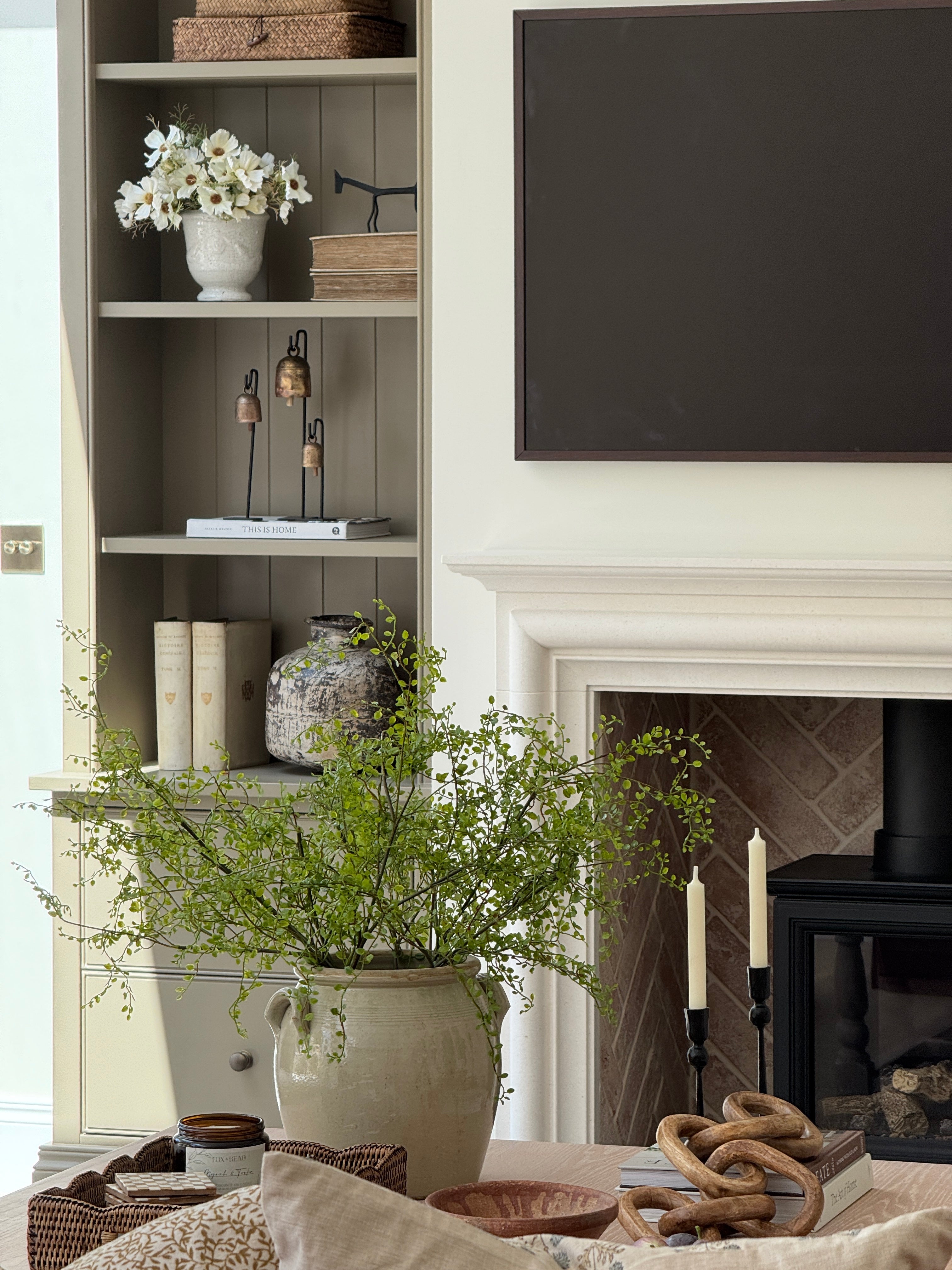 Ivory Crackle Urn