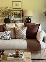 Small Chestnut Throw